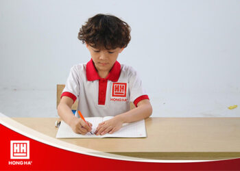 Hướng dẫn cách cầm bút máy