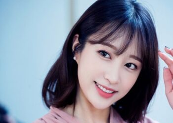 Hướng dẫn cắt tóc mái