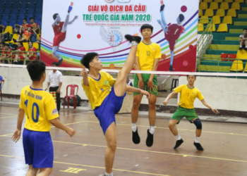 Hướng dẫn đá cầu cho người mới tập