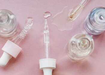 Hướng dẫn dùng serum đúng cách