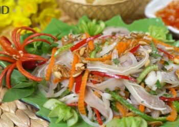 Hướng dẫn làm gỏi tai heo