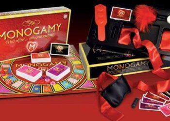 Review bộ bài drinking game dạo đầu