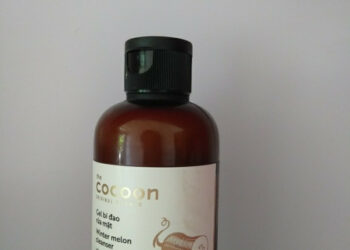Review gel rửa mặt bí đao cocoon