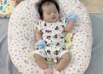 Review gối chống trào ngược rototo