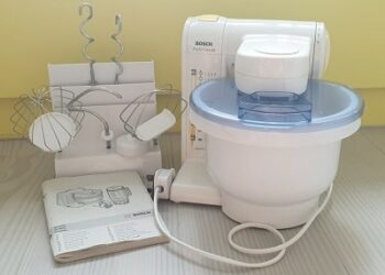 Review máy trộn bột gia đình