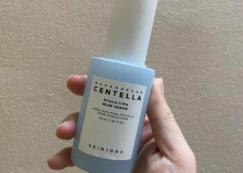 Review serum centella màu xanh