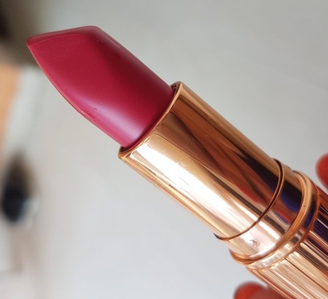 Review son charlotte tilbury the queen