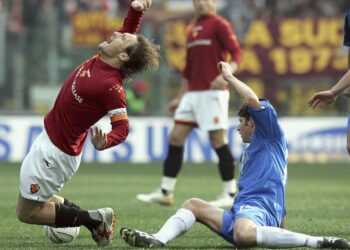 Review totti wc 2006