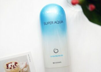 Tẩy da chết missha super aqua d-tox peeling gel review