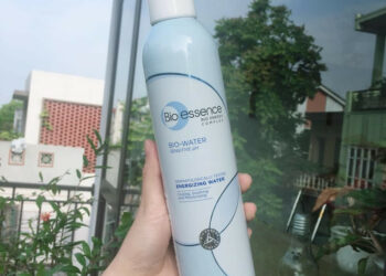 Xịt khoáng bio essence review